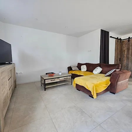 Maison 6 Pers: Calme Sous Les Pins - Fr-1-476-256 *