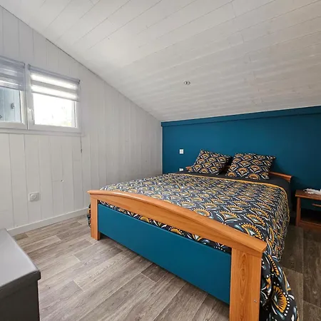 Casa de Férias Maison 6 Pers: Calme Sous Les Pins - Fr-1-476-256 La Faute-sur-Mer