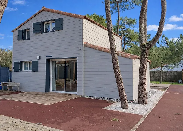 Maison 6 Pers: Calme Sous Les Pins - Fr-1-476-256 * La Faute-sur-Mer